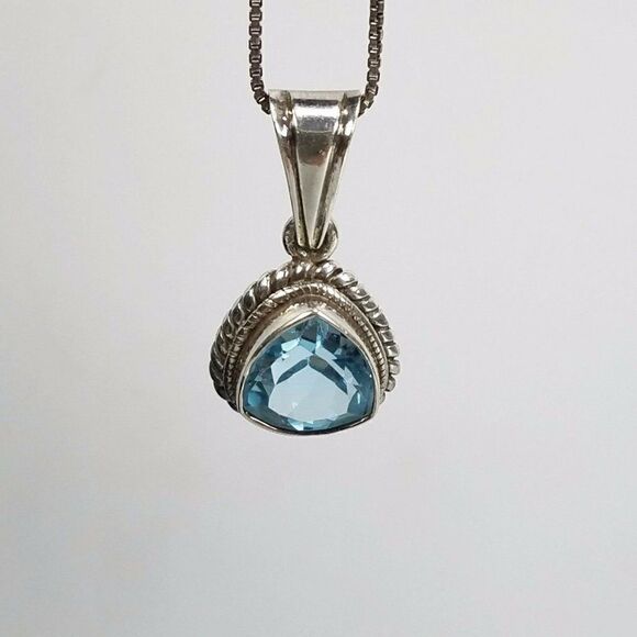 Trillion Cut Blue Topaz Gemstone Pendant Necklace - Picture 3 of 6